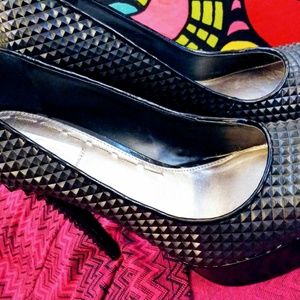 Rachel Roy Kimi Platform pumps khaleesi chic